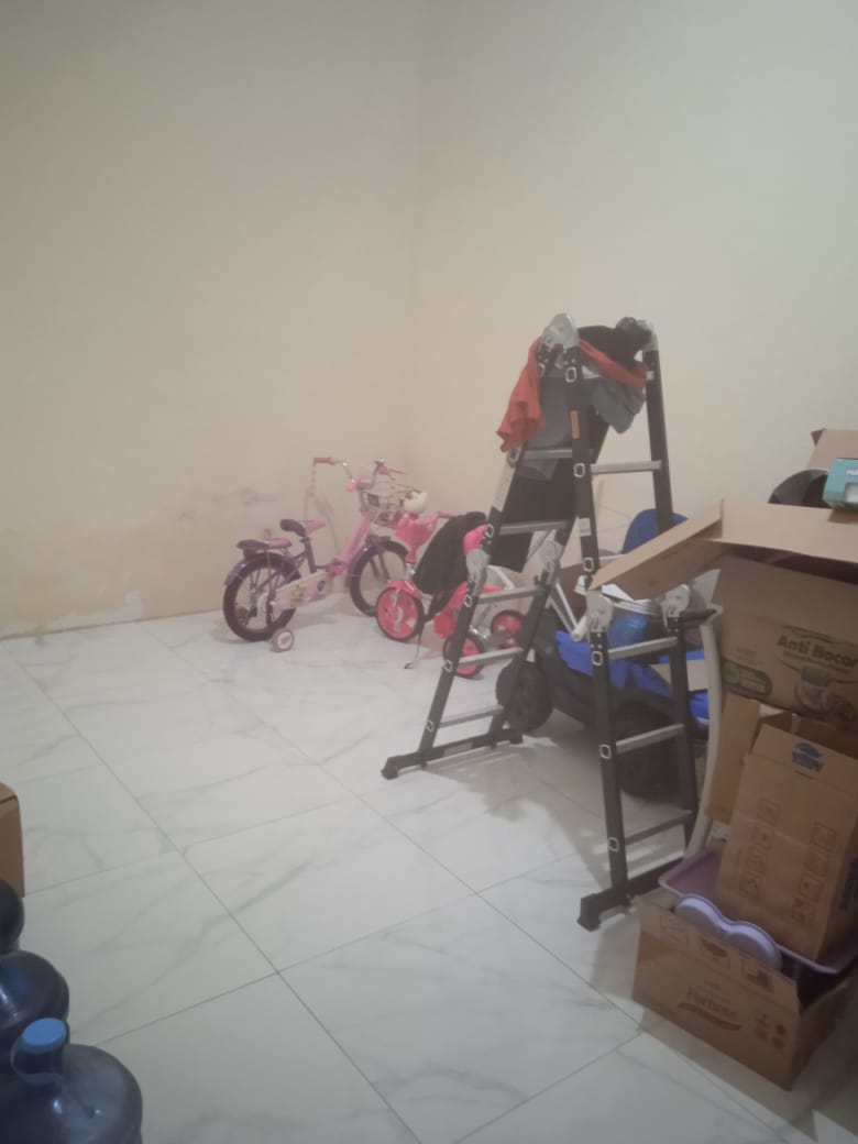 Dijual rumah baru renov di Cipondoh Makmur, Cipondoh