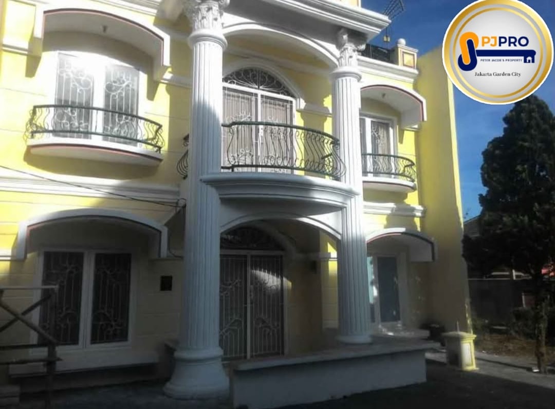 Dijual Villa 2lantai Siaphuni di Villa Green Apple Taman Bunga