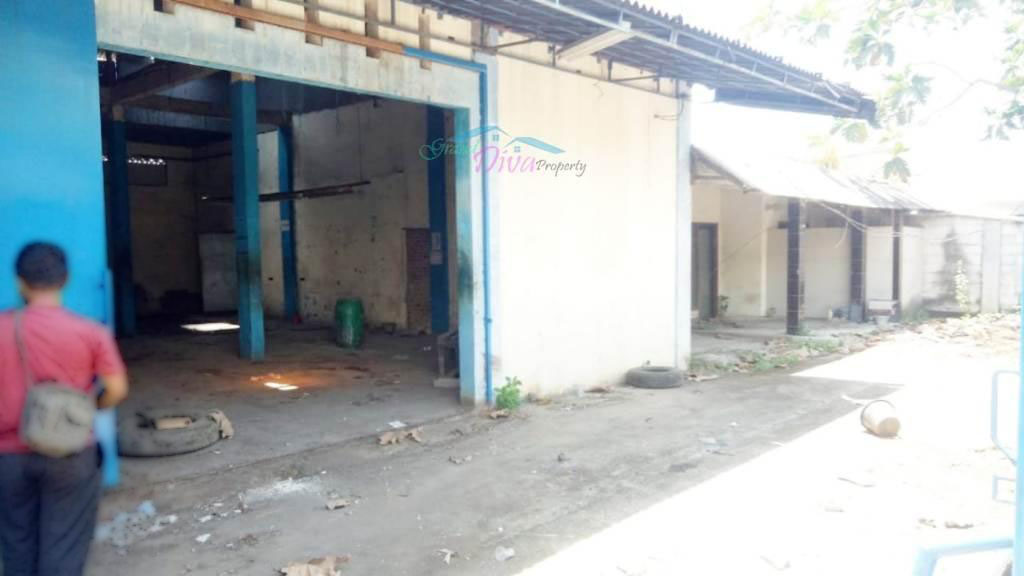 GUDANG DI CIKARANG TIMUR