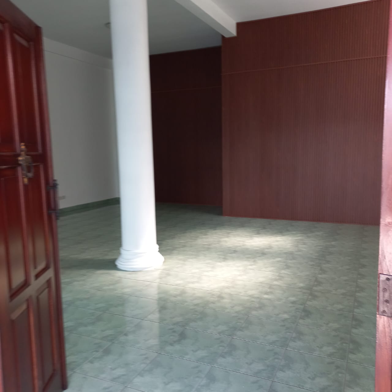 Sewa rumah toko di Cengkareng Barat, Jakarta Barat