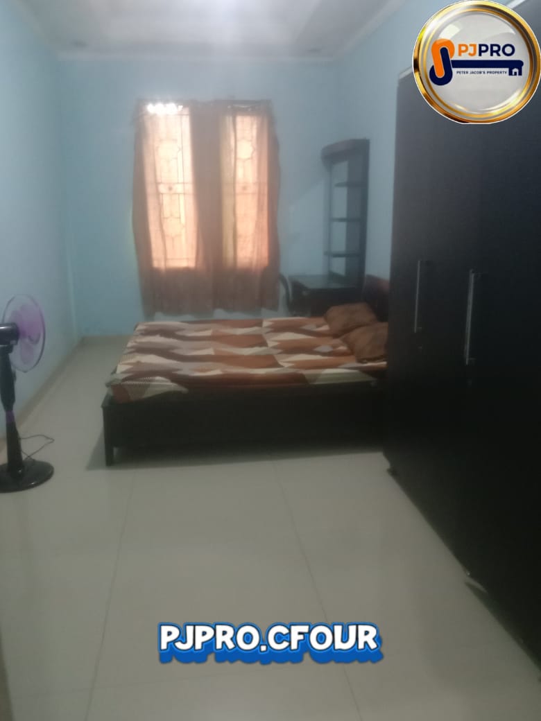 Dijual Rumah 2lantai Bebas Banjir di Candrabaga Bekasi