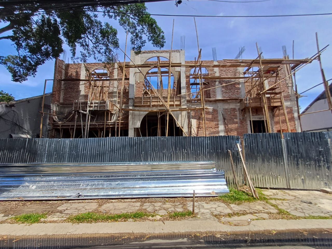 Luxury House with minipool at Jati Padang Jakarta Selatan