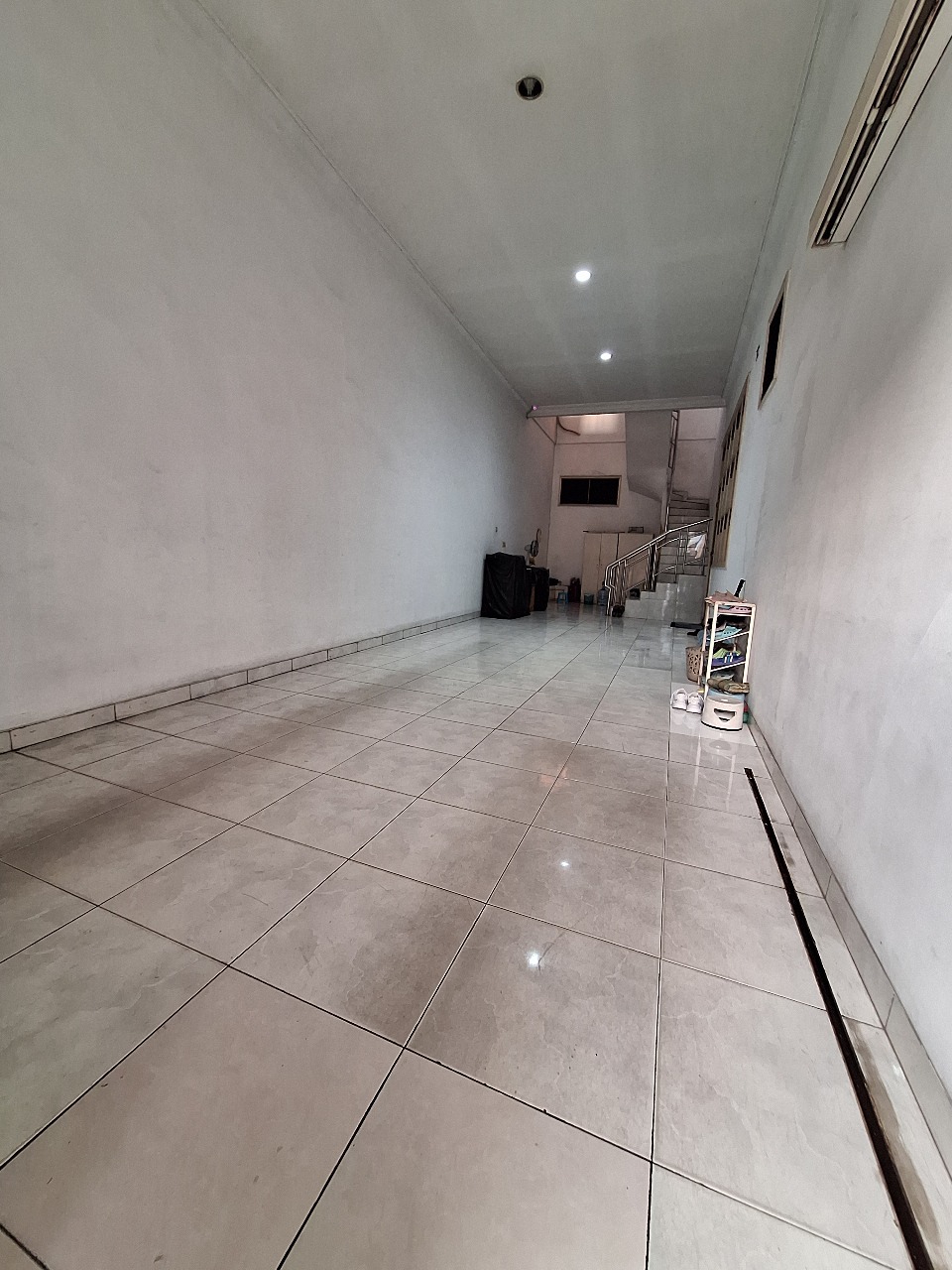 Dijual rumah 2lantai nyaman cozy elegan di Pluit Kencana