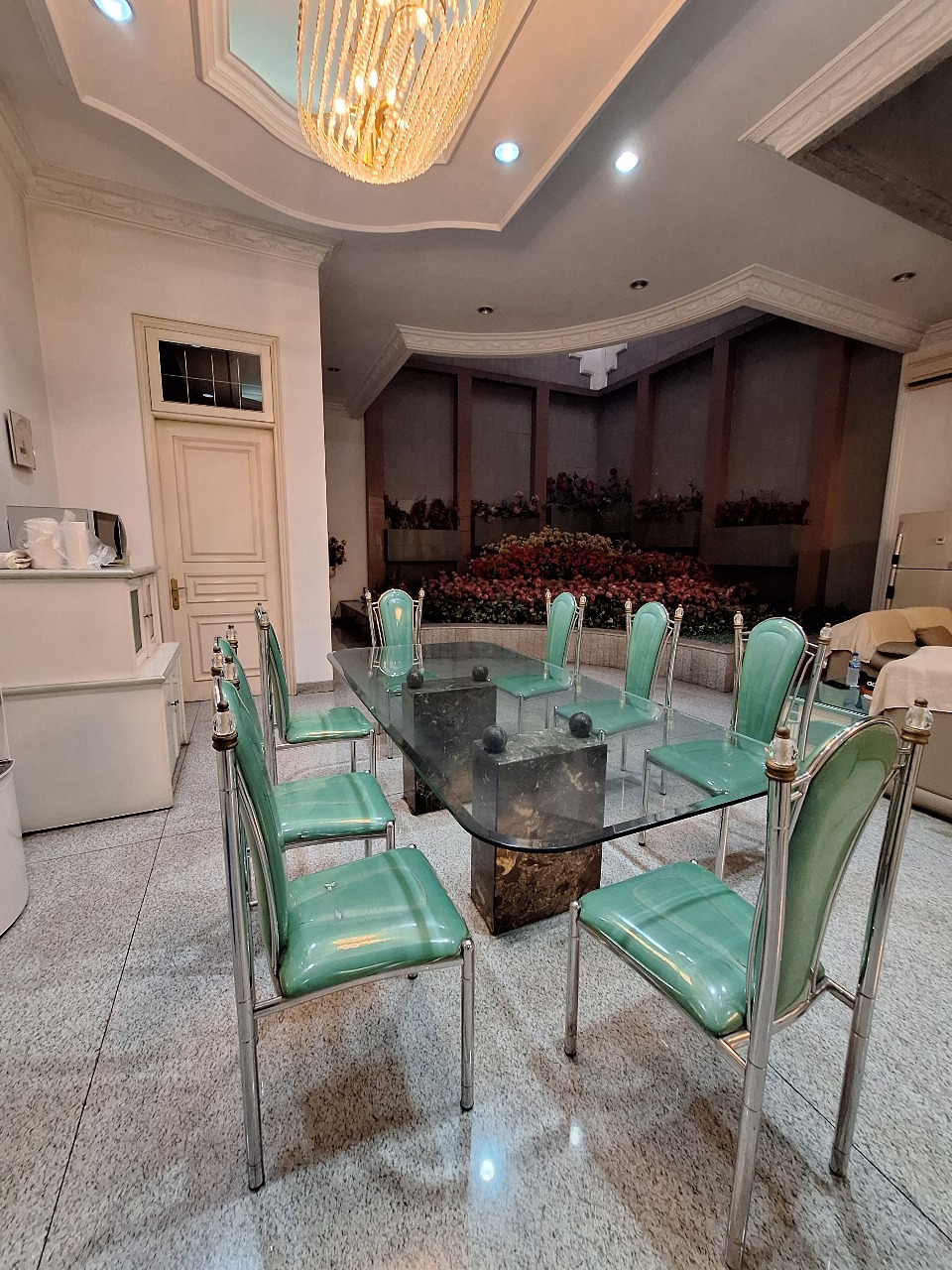 Dijual rumah 2lantai nyaman cozy elegan di Pluit Kencana