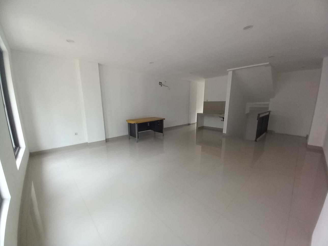 Jual ruko premium dan strategis area di Guntur 56c, Setiabudi