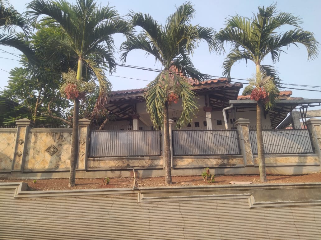 Jual rumah luas dan mewah di Kapitan Raya, Sukatani, Tapos