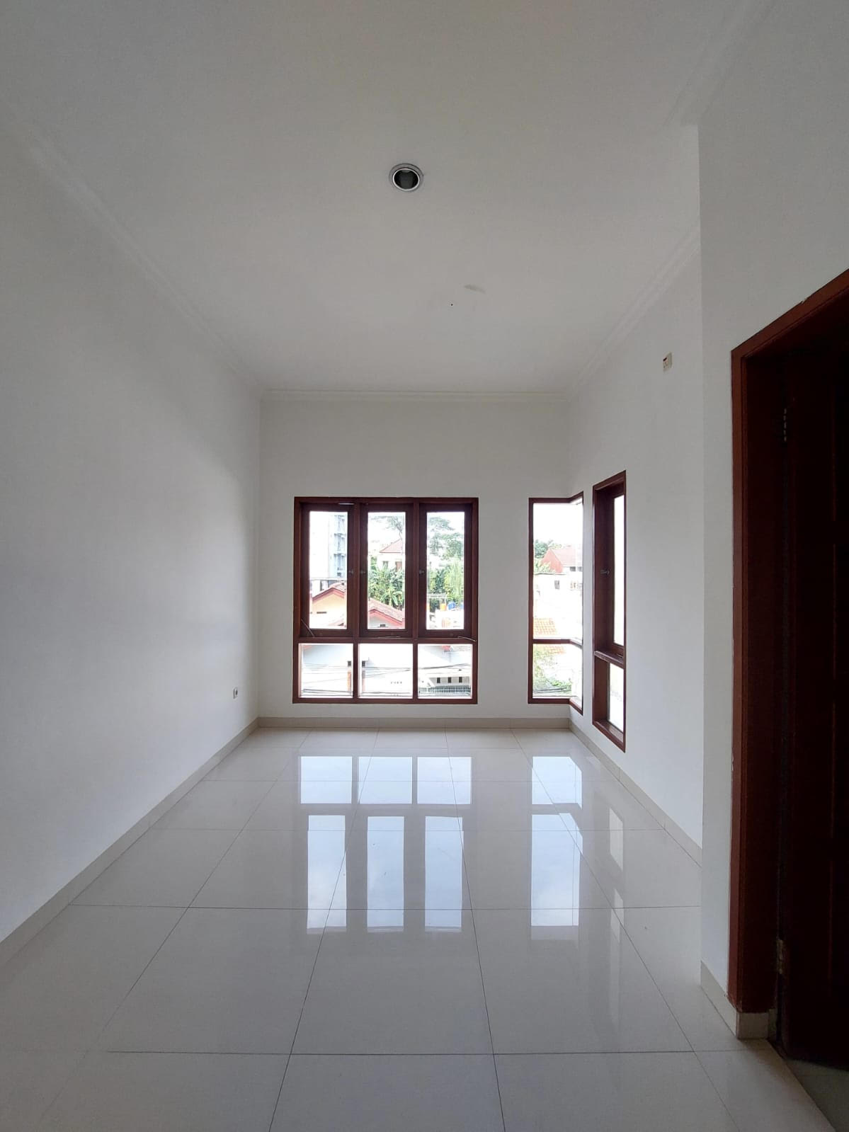 Jual rumah Minimalis di Cilandak Timur, Pasar Minggu, Jakarta