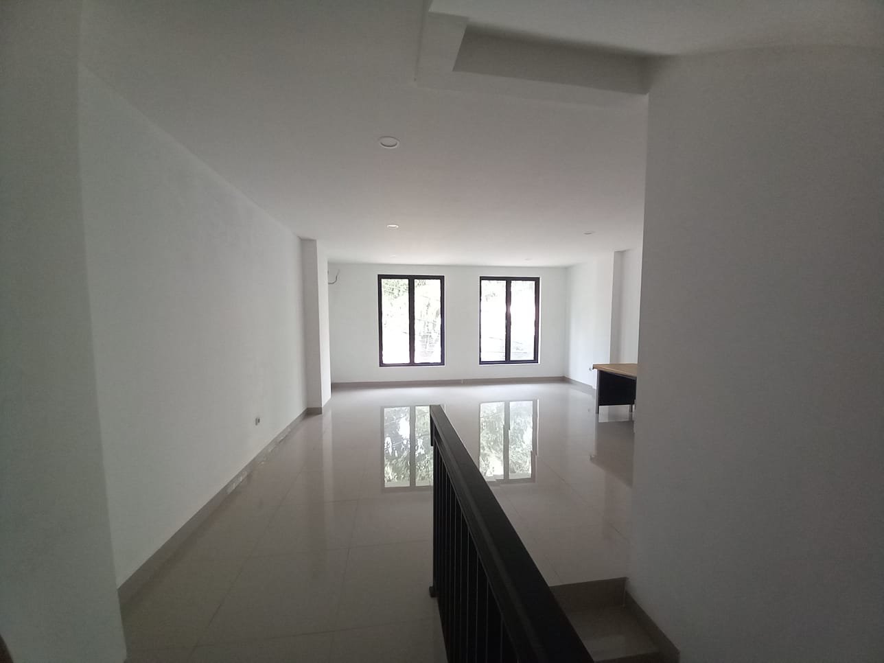 Jual ruko premium dan strategis area di Guntur 56c, Setiabudi