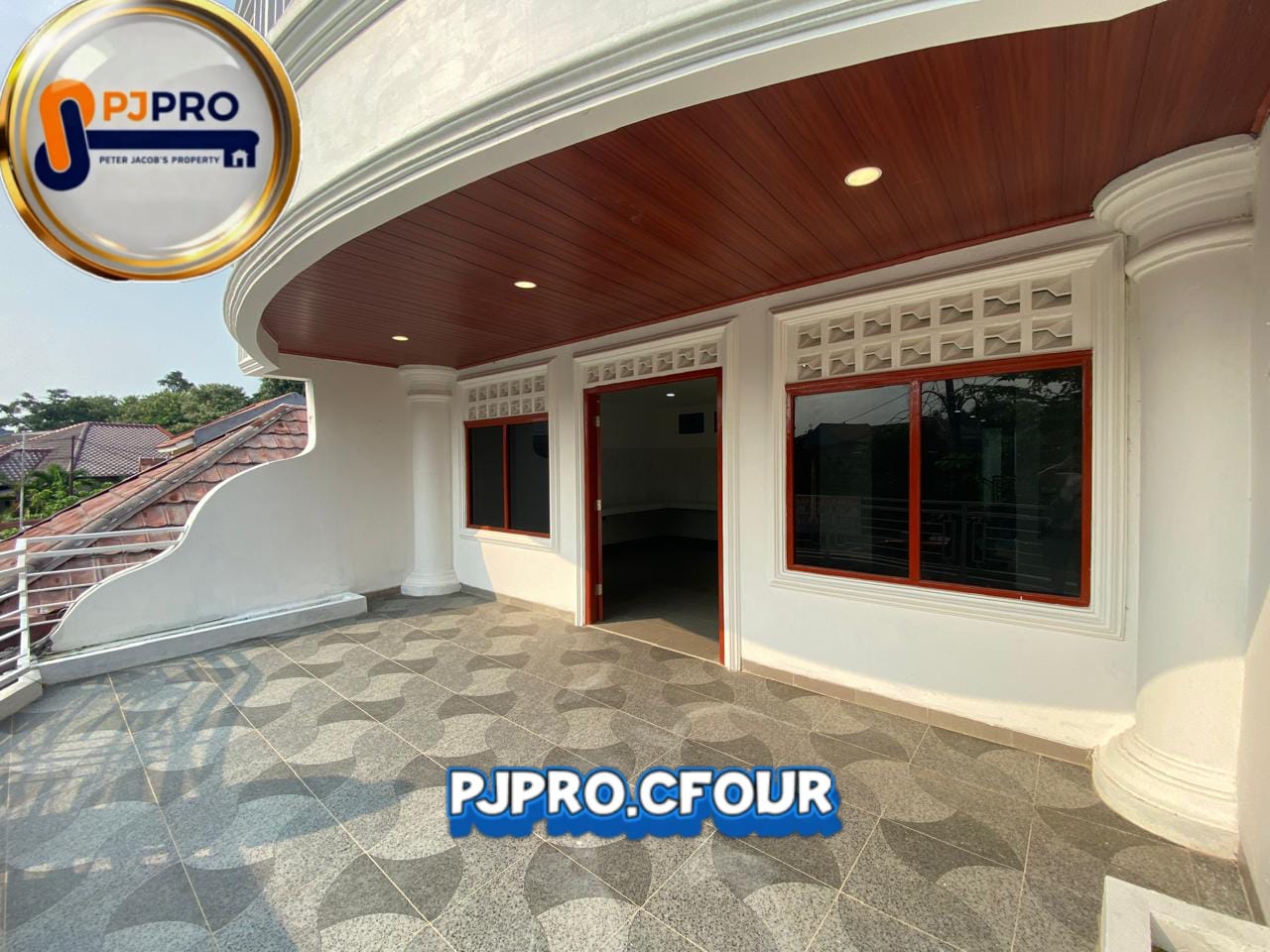 Dijual Rumah 3lantai Siaphuni di Permata Kemang Bekasi