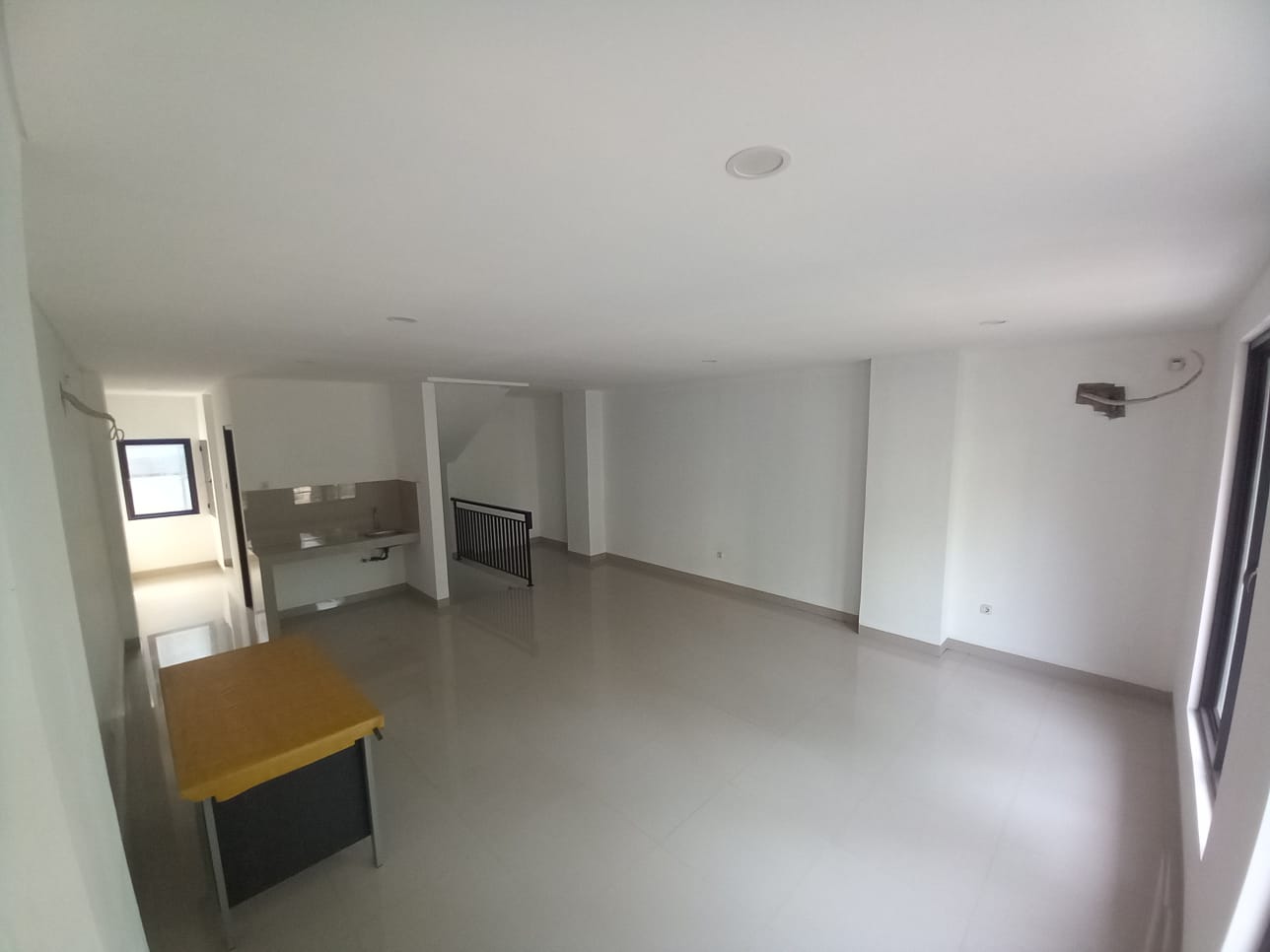 Jual ruko premium dan strategis area di Guntur 56c, Setiabudi