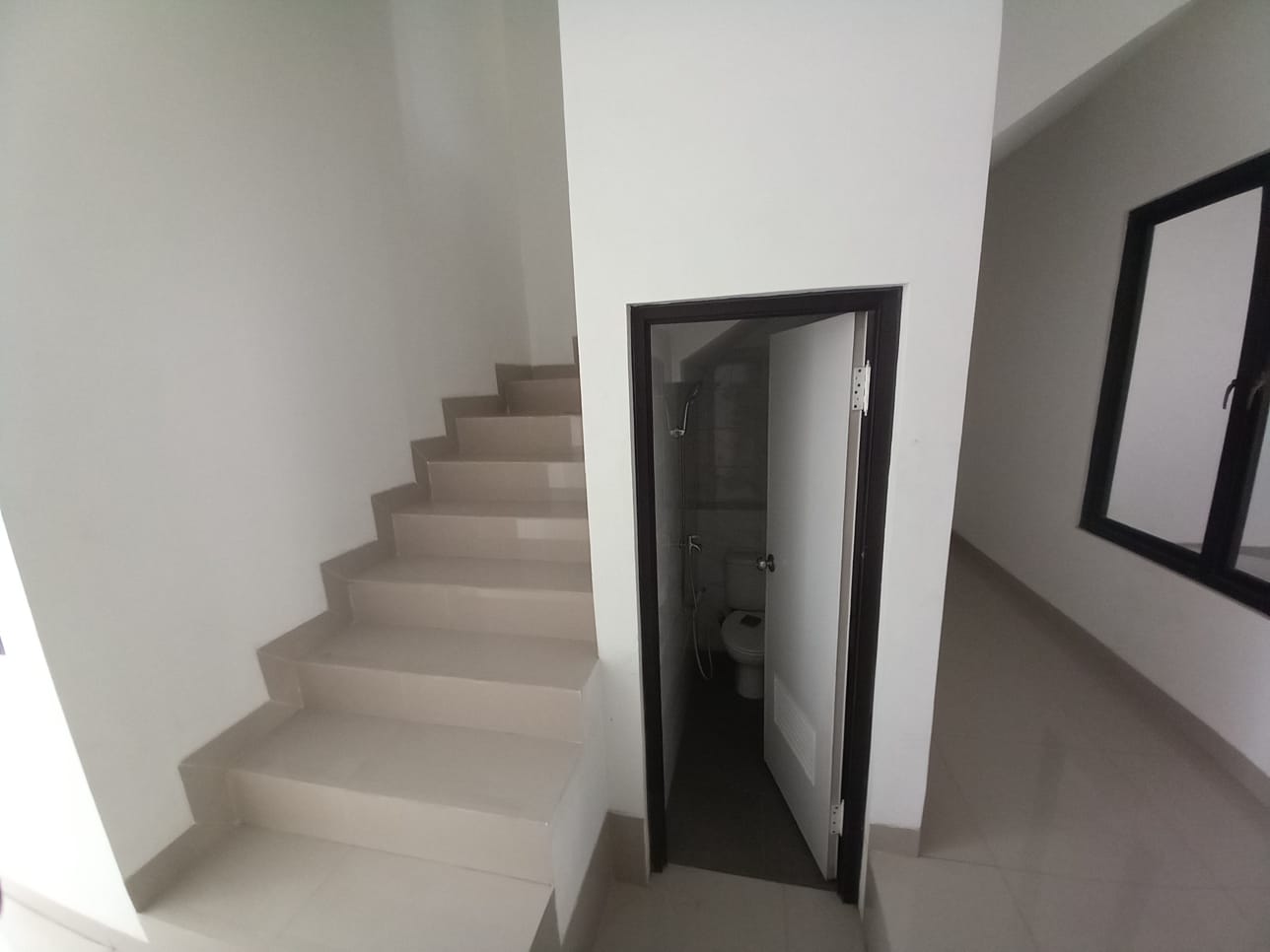 Jual ruko premium dan strategis area di Guntur, Setiabudi