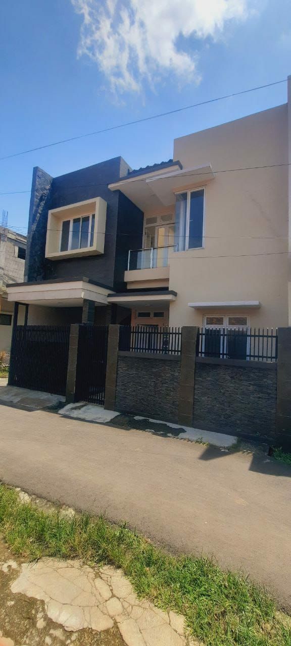 Rumah siap huni di Benda baru Pamulang Tangerang Selatan