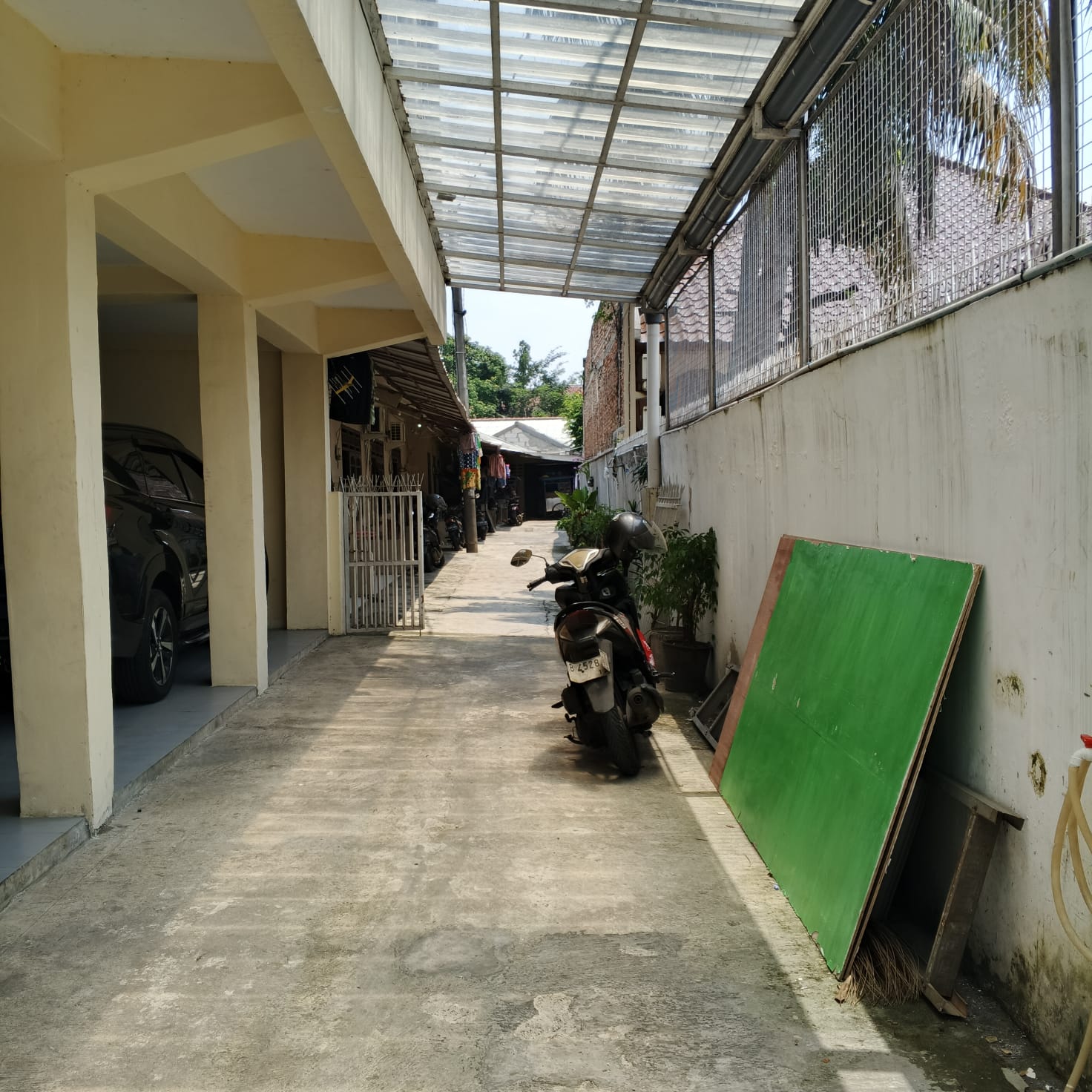 Jual ruko luas dan 10 rumah kontrakan di Pemuda, Pancoran Mas