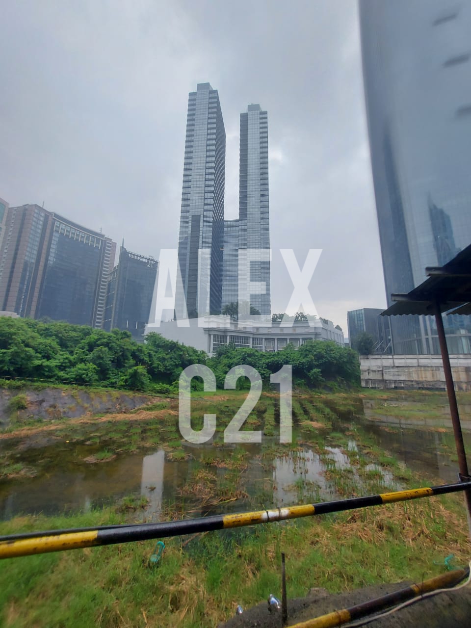 DIJUAL TANAH JARANG ADA MEGA KUNINGAN JAKARTA SELATAN