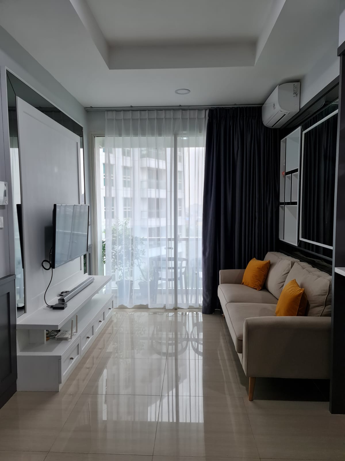 Jual apartement strategis dan mewah di Citra Lake Suite, Kalider