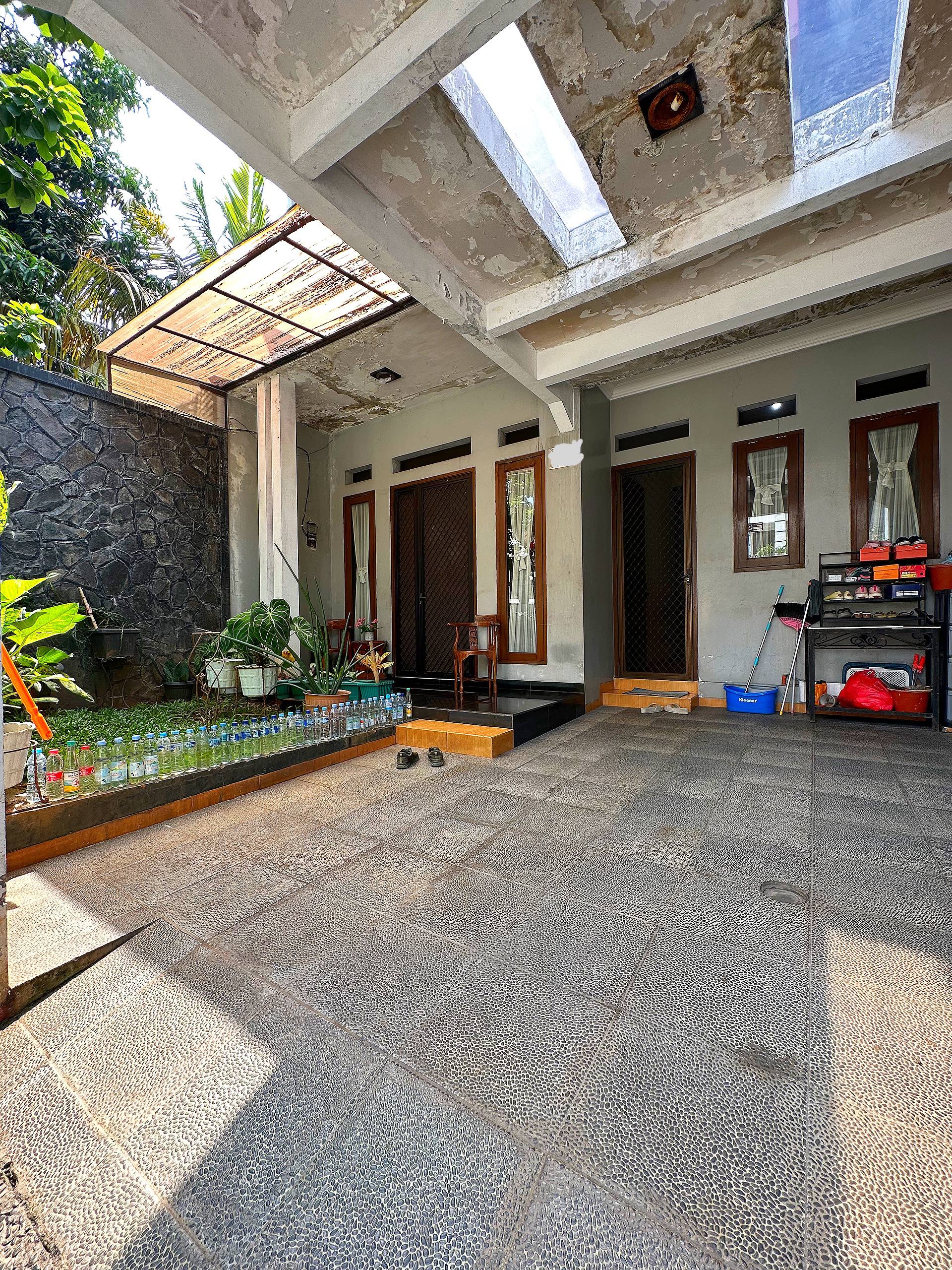 Rumah second strategis Pondok Kelapa Jakarta Timur