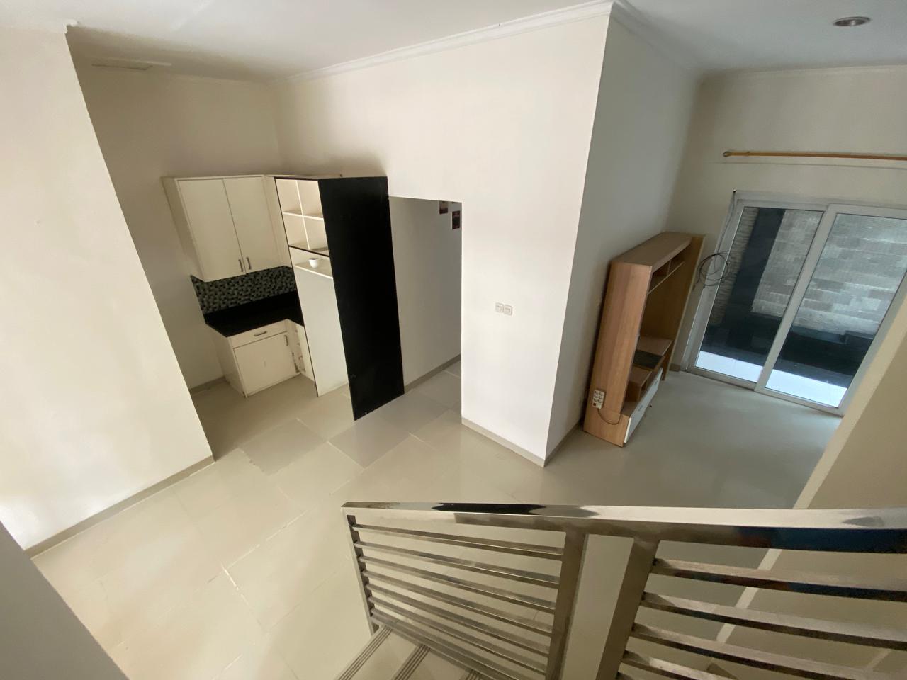 Jual rumah cluster di Palm Mansion Residence, Pondok Kelapa