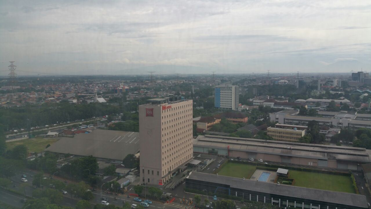 Jual apartement modern mewah dan strategis di The H Residence