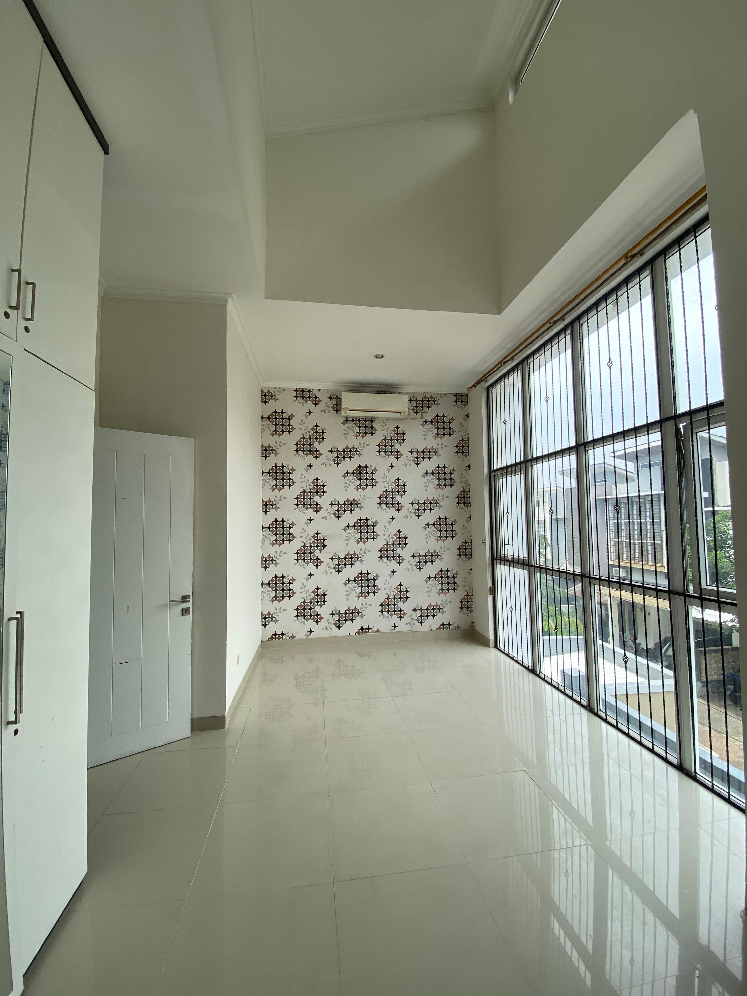 Jual rumah cluster di Palm Mansion Residence, Pondok Kelapa