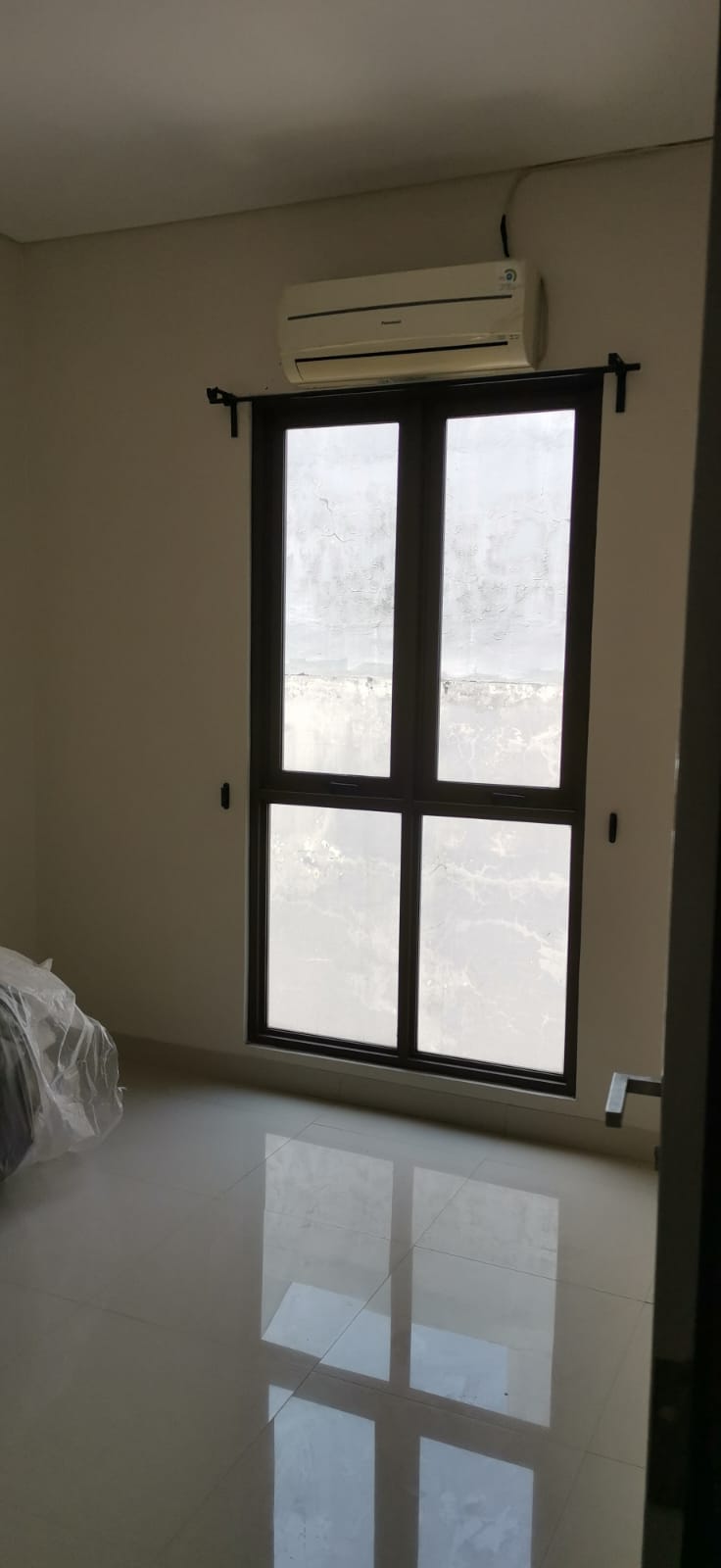 Jual rumah di The Eminent BSD Cluster Prestigia, Pagedangan