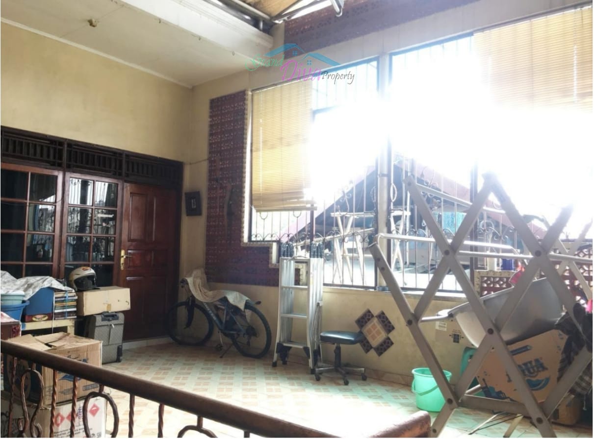 RUMAH DI CIPAYUNG JAKARTA TIMUR