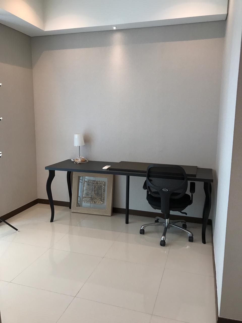 Dijual Apartement St. Moritz Tower New Royal, Jakarta Barat