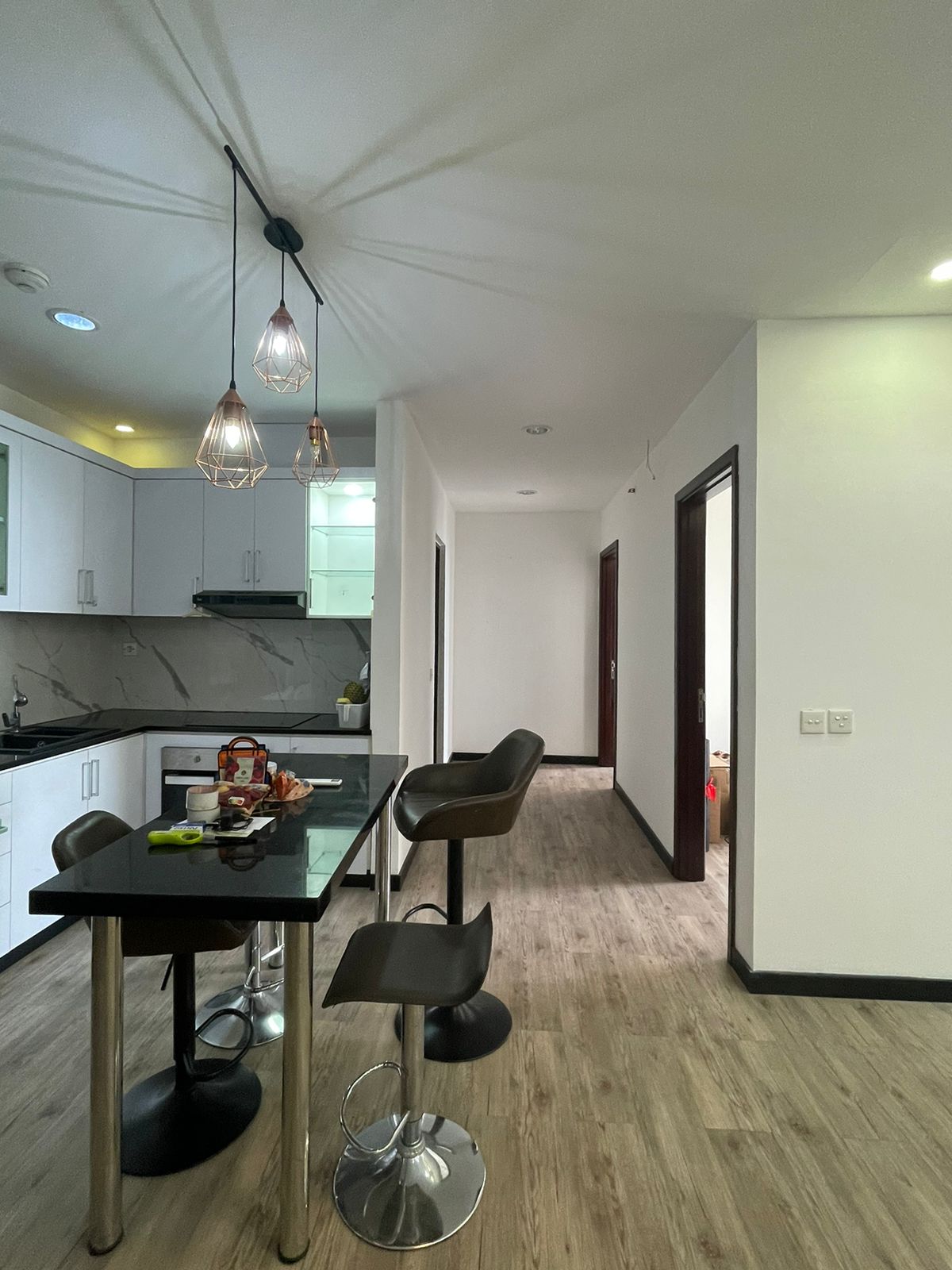 Jual cepat apartement baru dan siap huni di Paladian Park,Gading