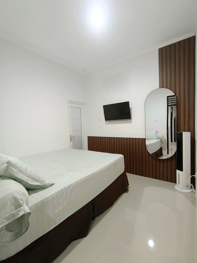 Rumah Modern CLassic Siap Huni di Sayap Jl. Soekarno Hatta Bdg