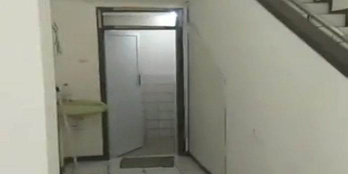 Ruko 2,5 Lantai Super Strategis Super Ramai di Jl. Moch. Toha Bd