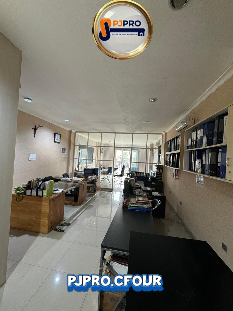 Dijual Ruko 4lantai Lokasi Strategis di Sentra Niaga 1 Boulevard