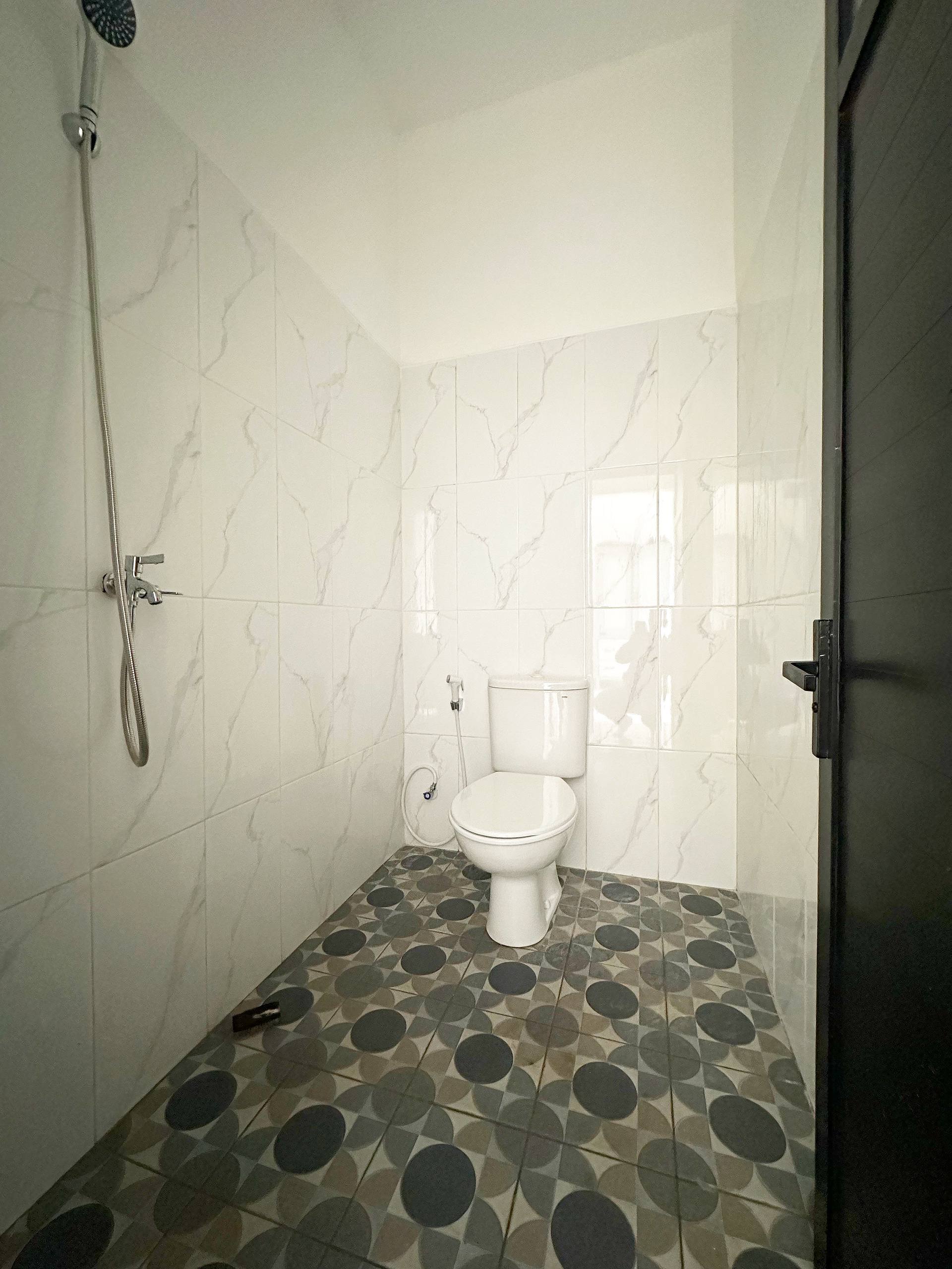 Rumah Baru 2LT di Srengseng Sawah Jagakarsa Jakarta Selatan