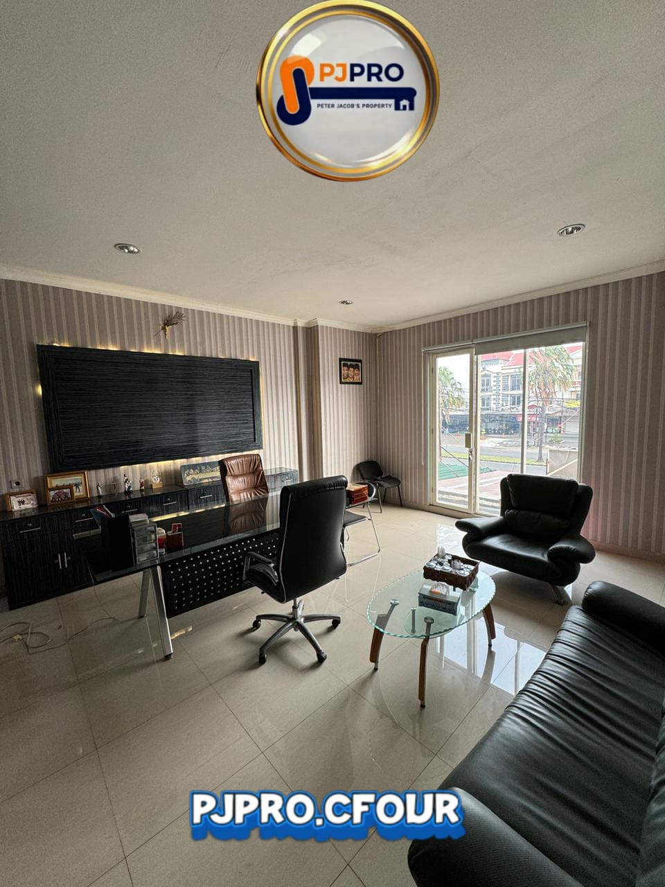 Dijual Ruko 4lantai Lokasi Strategis di Sentra Niaga 1 Boulevard