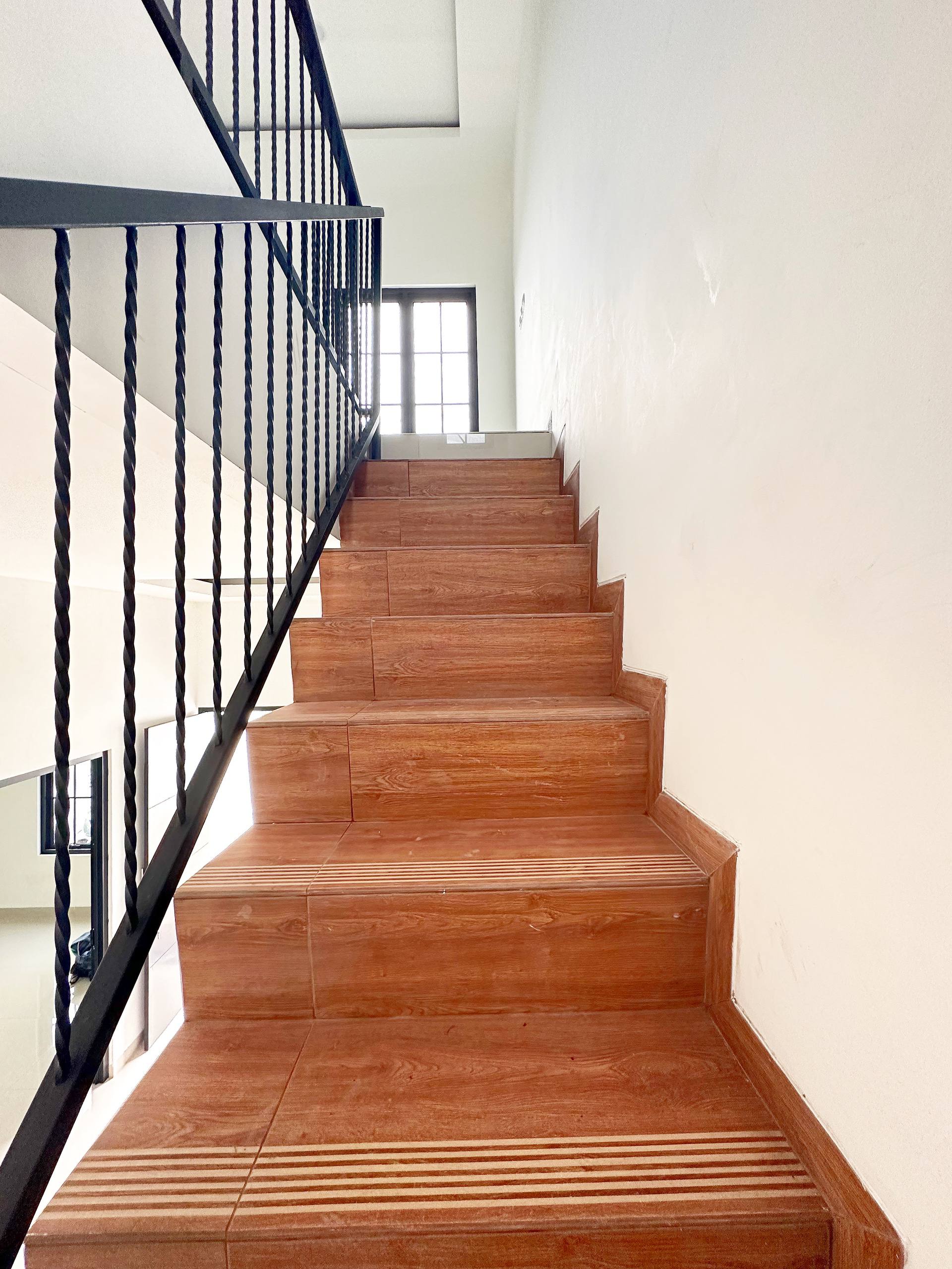 Rumah Baru 2LT di Srengseng Sawah Jagakarsa Jakarta Selatan