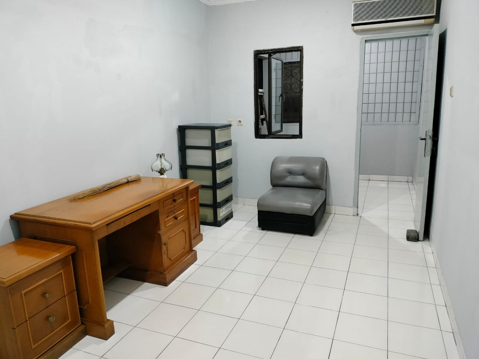 Dijual Cepat Ruko di Cendrawasih Raya, Cengkareng, Jakarta Barat