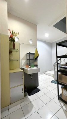 Dijual Ruko di Komplek Mutiara Taman Palem, Jakarta Barat