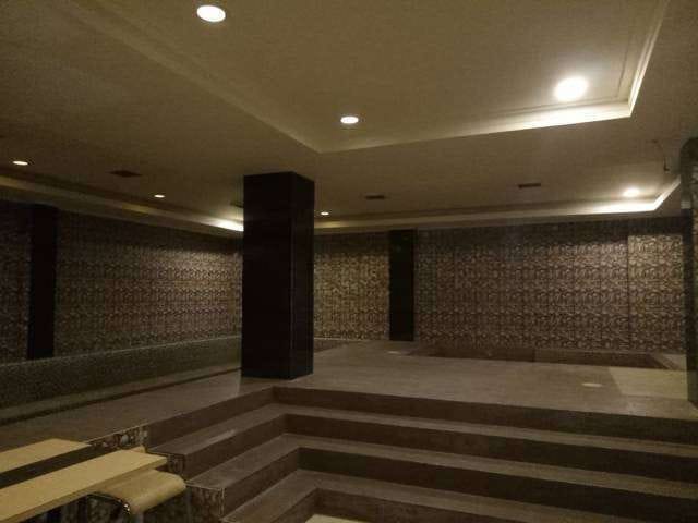 Disewakan 6 unit Ruko Gandeng di Ruko Niaga Roxy Mas, JakPus