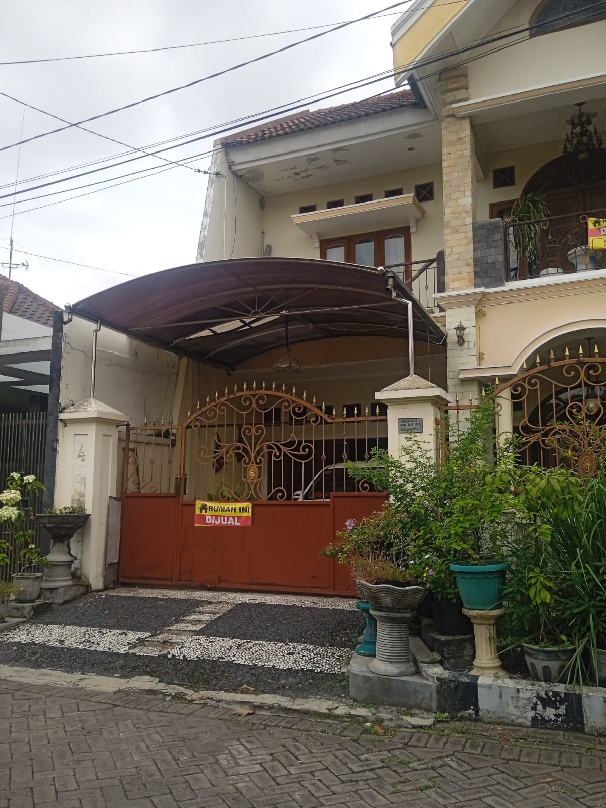 rumah dijual ketintang wiyata surabaya