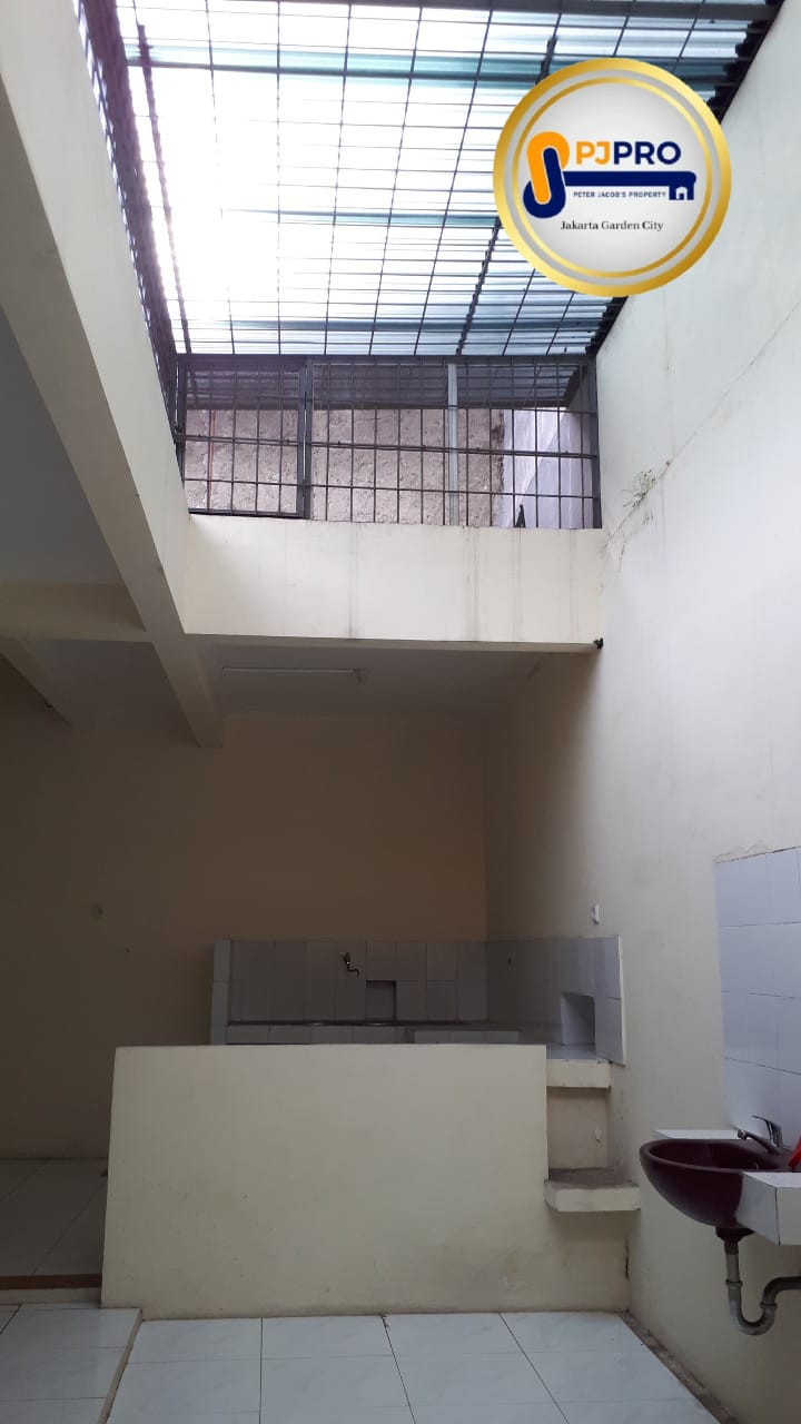 Dijual Rumah Siaphuni Posisi Hook di Harapan Indah Bekasi