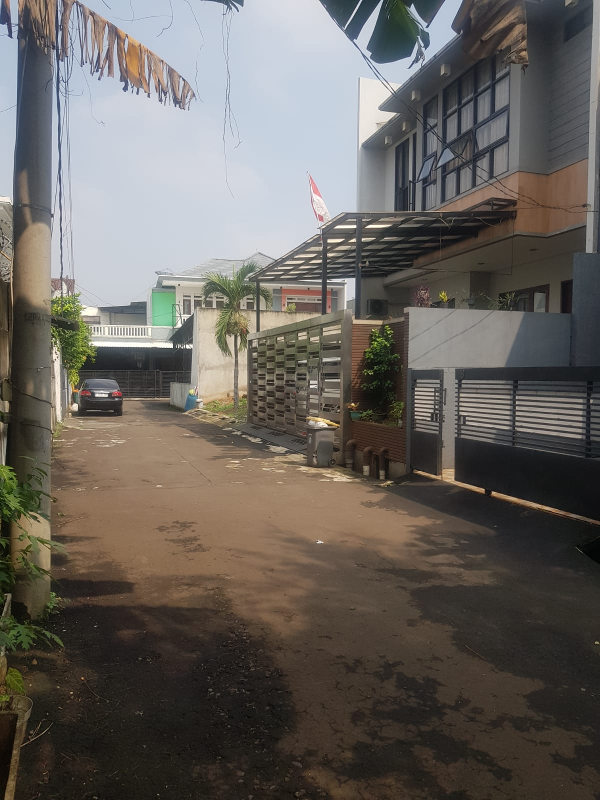 Jual rumah nyaman dan strategis di Kelurahan Kavling 80, Batu Am