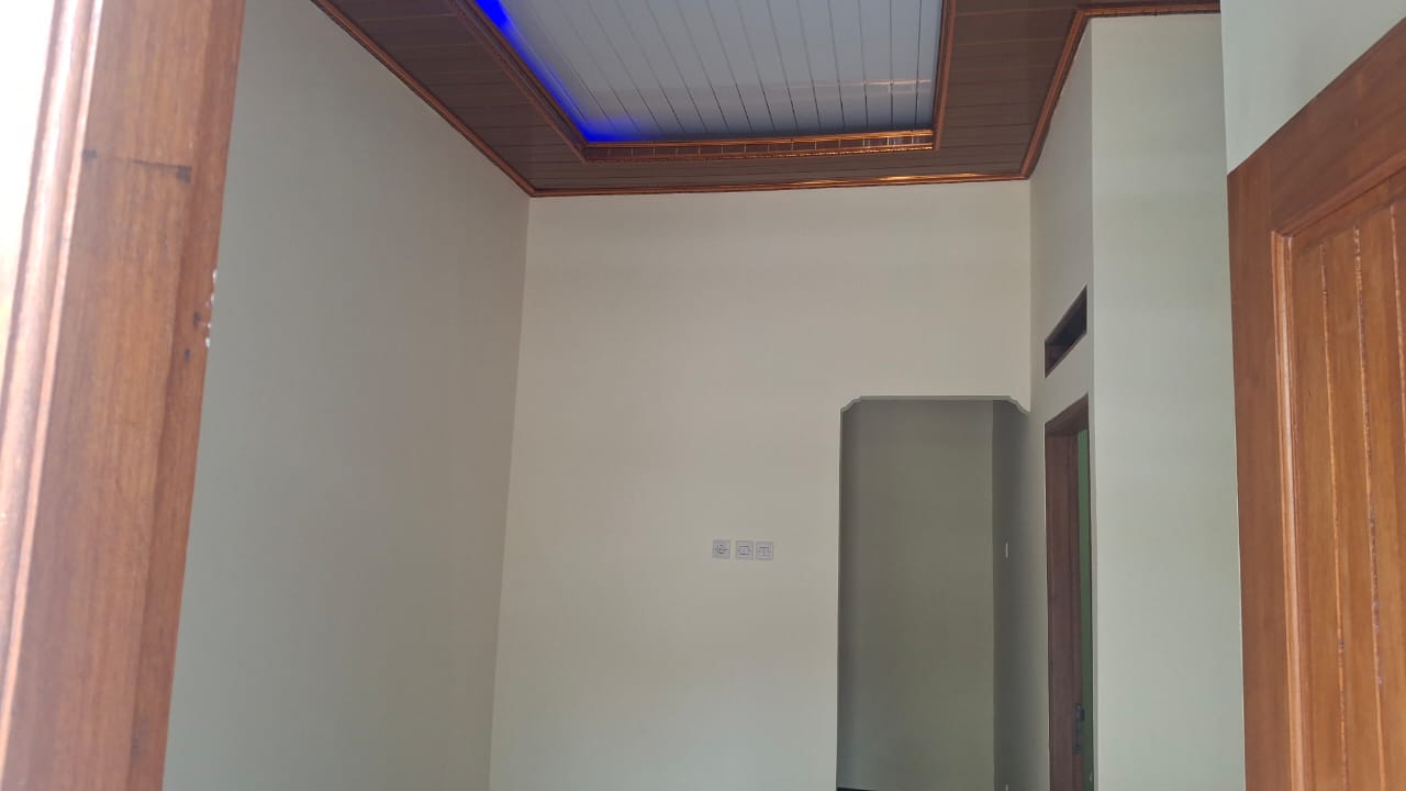 Rumah siap huni dekat st Pondok Rajeg dan Grand Depok