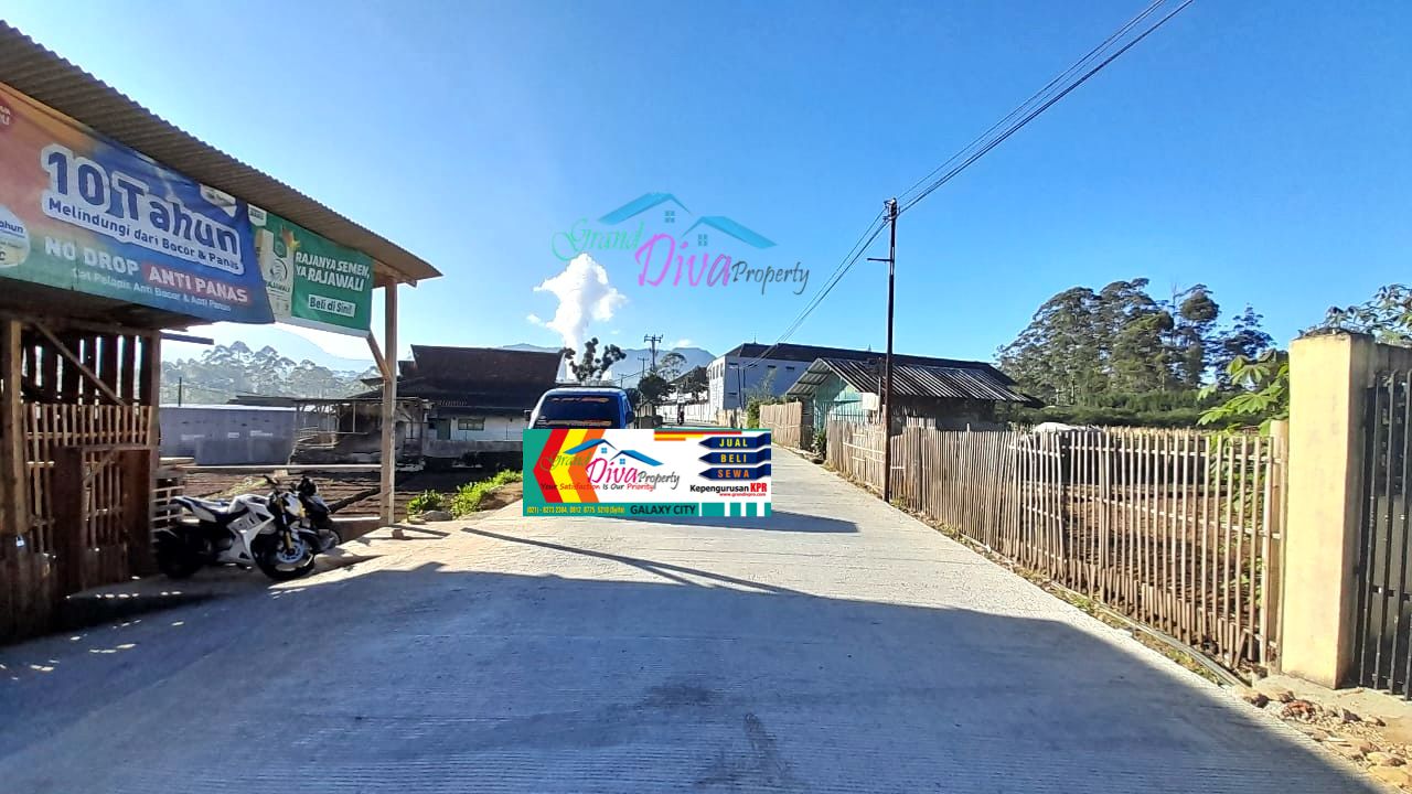 RUMAH SEMI VILLA DI PANGALENGAN BANDUNG DENGAN VIEW KEBUN TEH