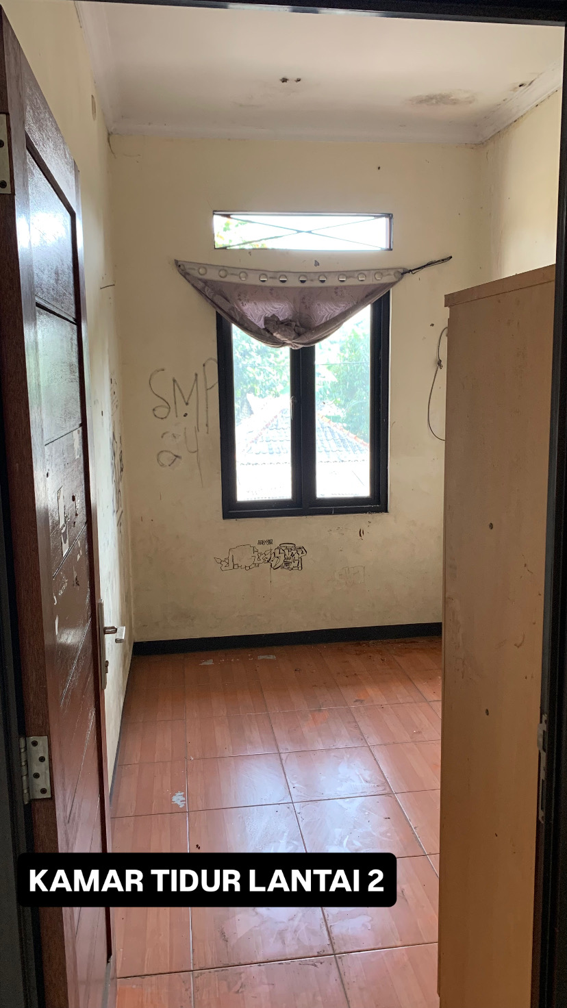 DIJUAL CEPAT‼️ Rumah 2 Lantai Siap Huni – Lokasi Strategis