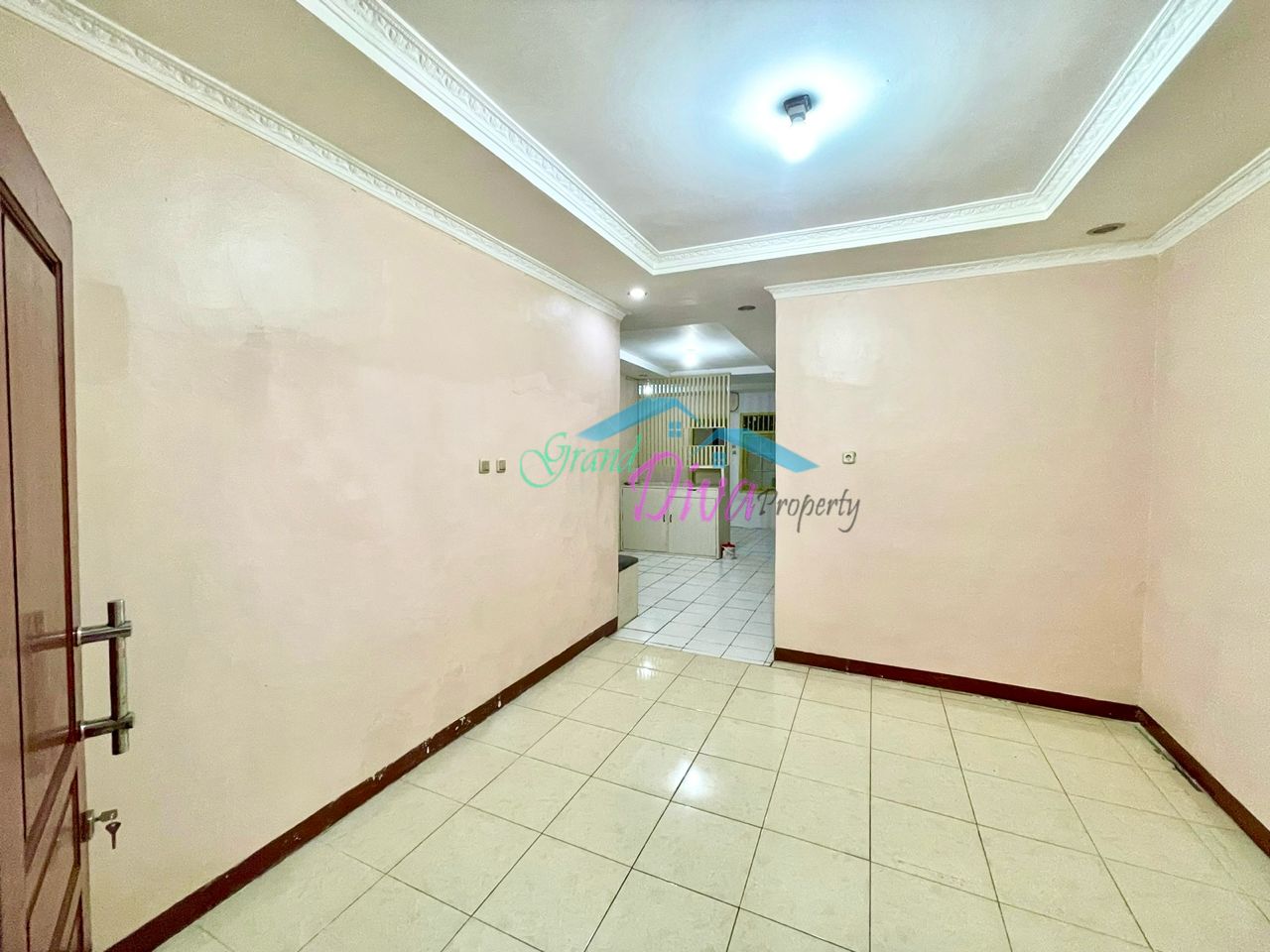 RUMAH DI KAYURINGIN JAYA BEKASI SELATAN