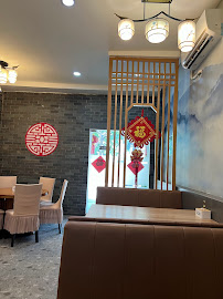 Jual ruko second dengan 4 lantai di Cluster Malibu, Cengkareng,