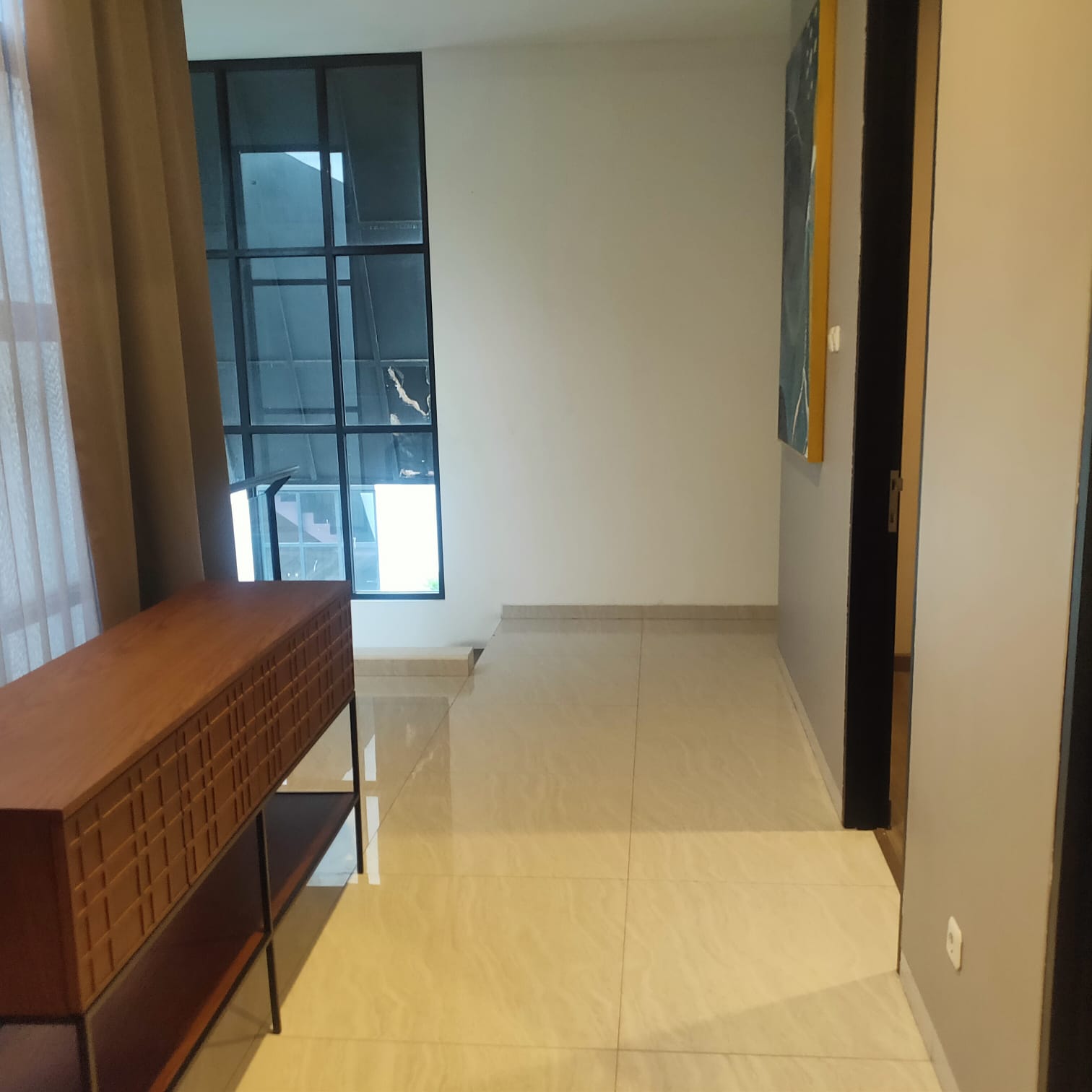 Jual town house cluster baru di Jeruk Purut