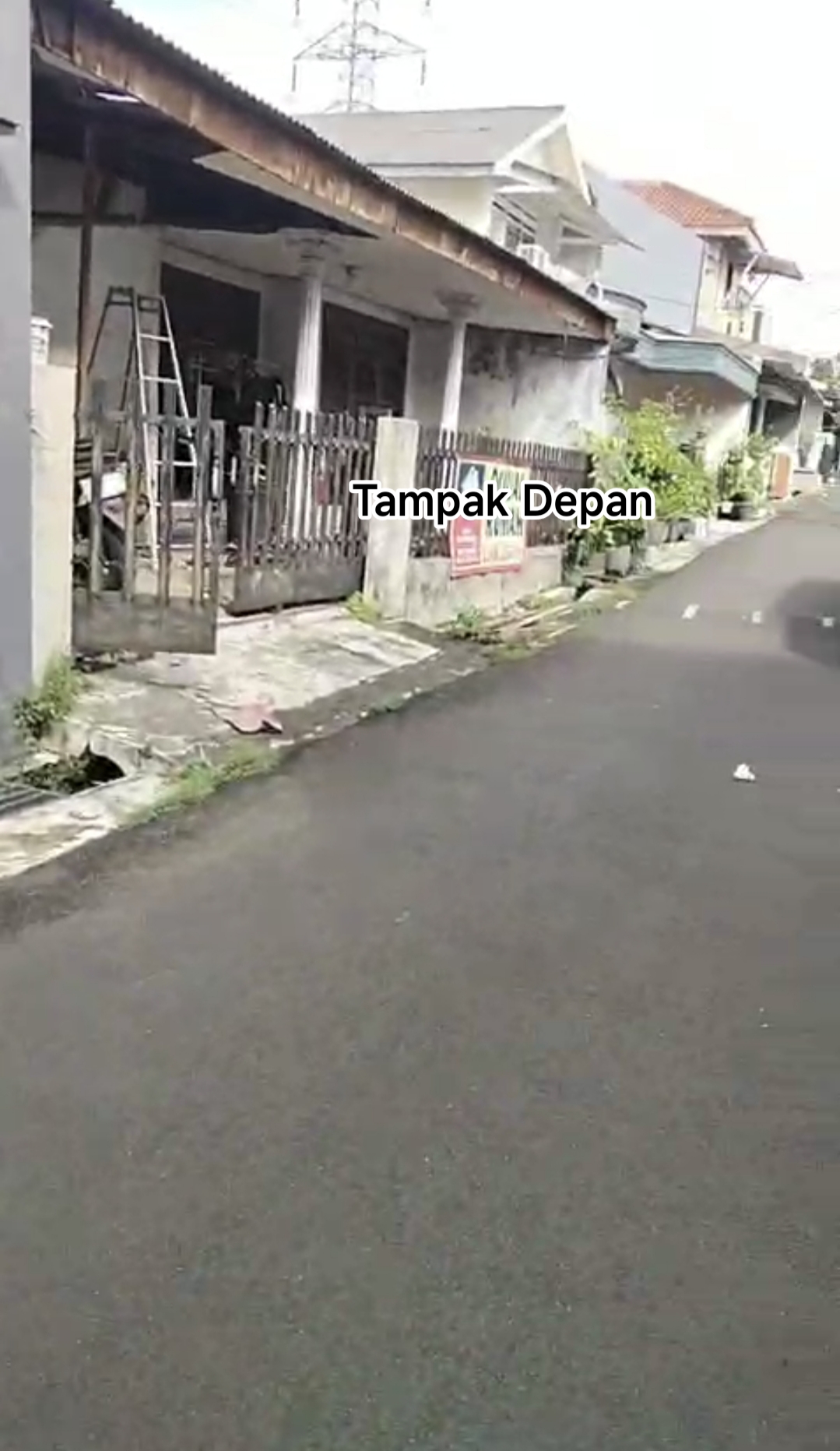 Dijual Tanah Bonus Rumah dalam Komplek Strategis di Ciputat