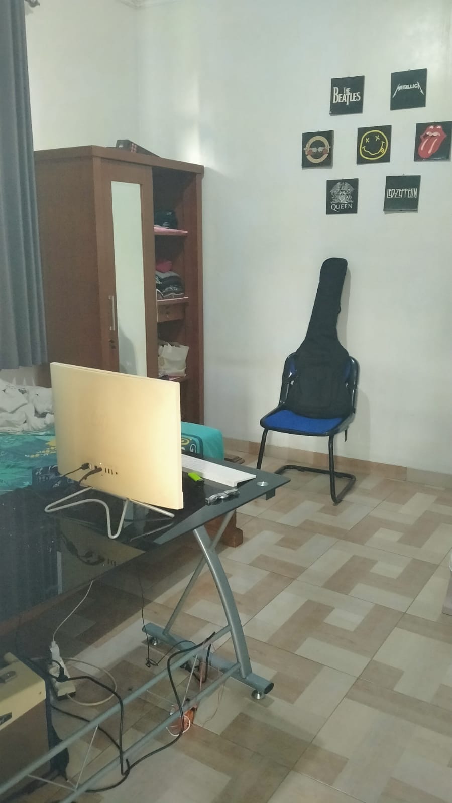 Dijual Rumah 2Lt strategis di wilayah limo Depok