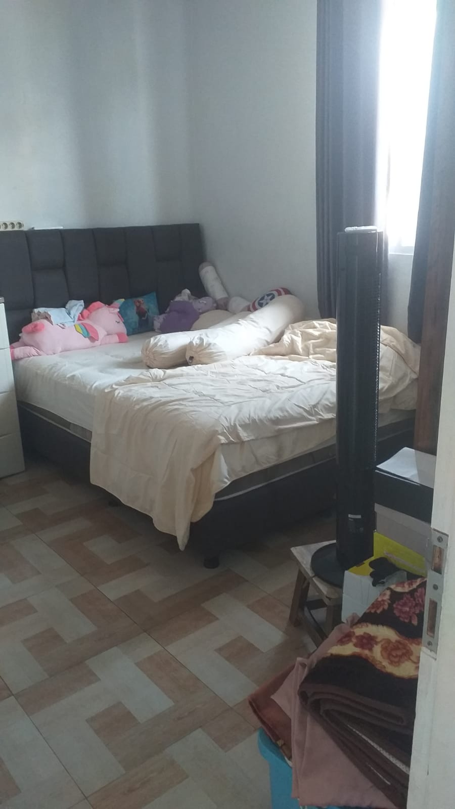 Dijual Rumah 2Lt strategis di wilayah limo Depok