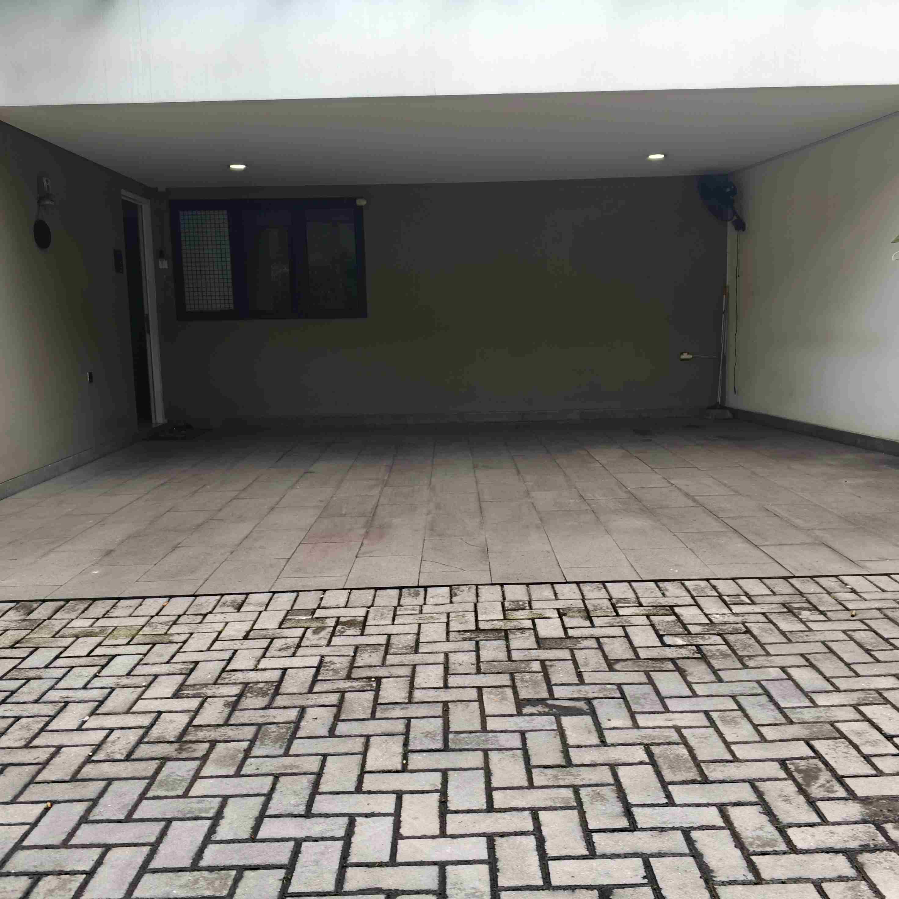 Jual rumah cluster cantik di Jeruk Purut, Cilandak Timur, Pasar