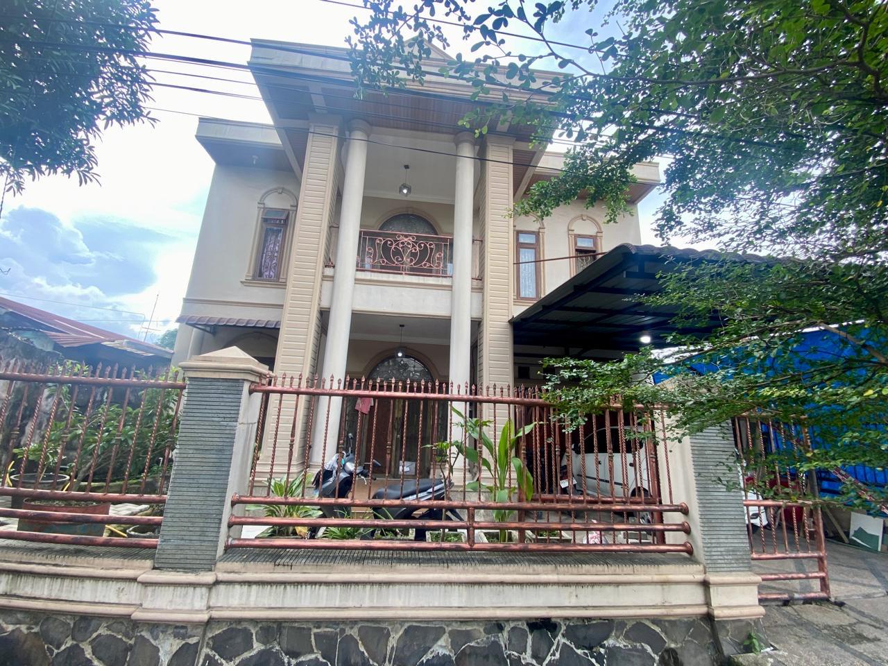 Dijual - Rumah Tinggal, Jl. Gunung Sinabung (Medan Timur)